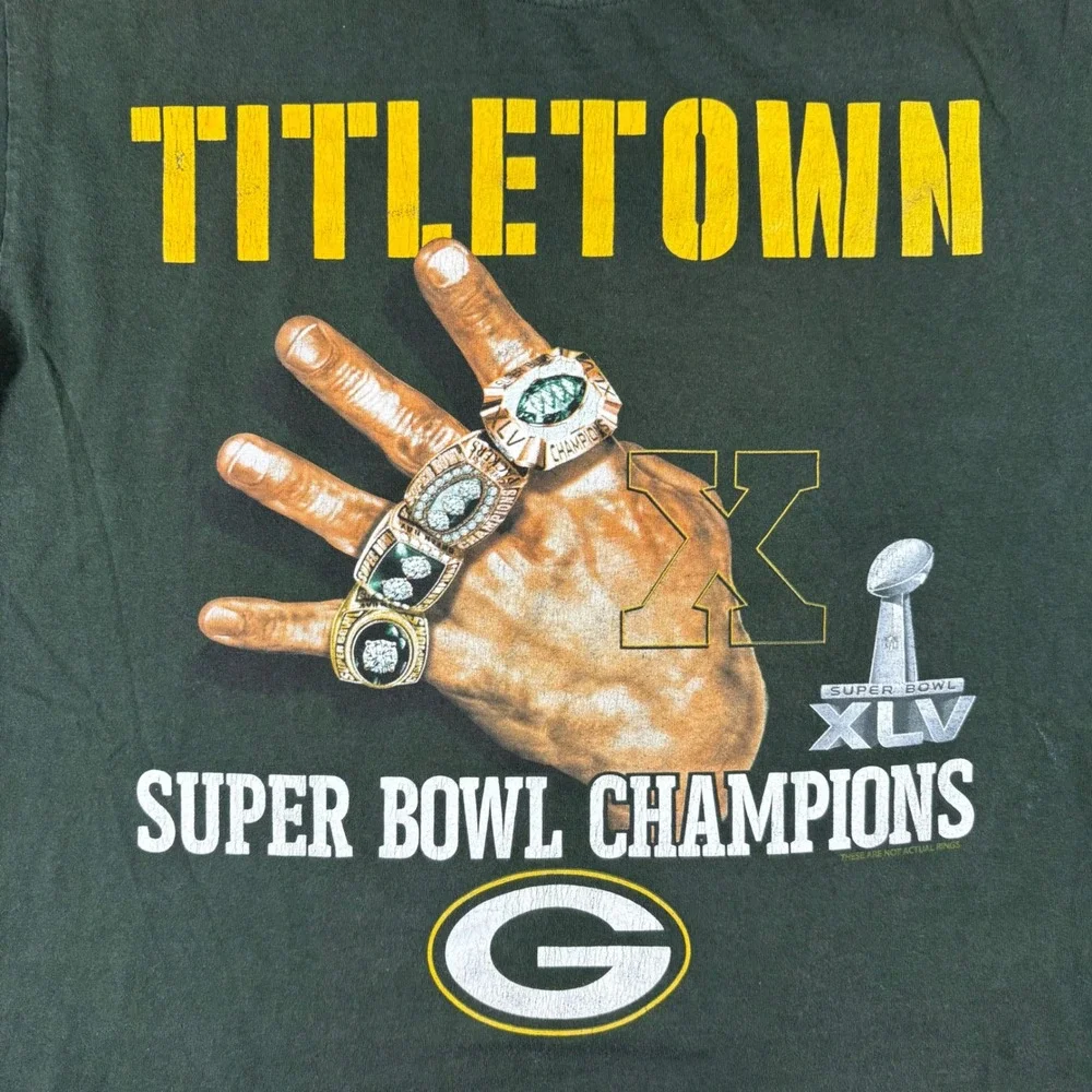 Green Bay Packers Super Bowl XLV Champions T-Shirt Mens Medium Titletown Green